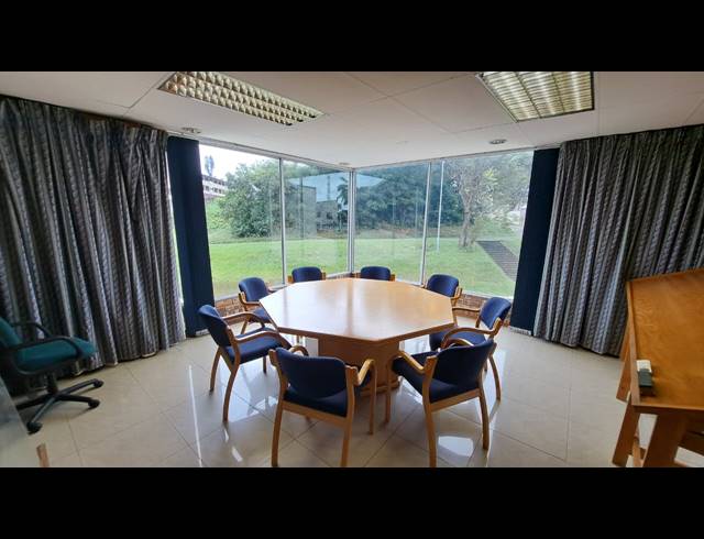189M² BUSINESS TO LET IN EMPANGENI CENTRAL